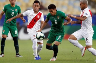 Jugadores de la Selección Boliviana piden el bono antes del último partido