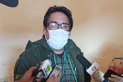 Ministro de Minería dice que por sus «ojos verdes», no cumple «requisito» para ser masista