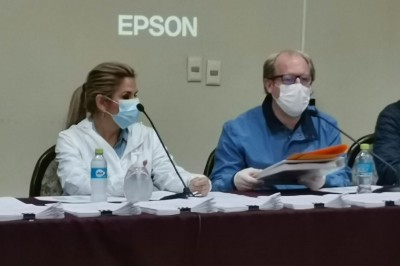 Presidente Jeanine Áñez entrega 47 ítems de salud para Yacuiba