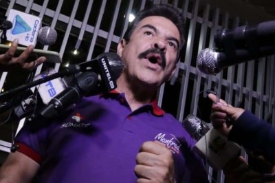 Manfred descarta nombrar a un sustituto y espera que el TSE no se deje presionar