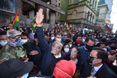Arias acude al Ministerio Público para presentar su declaración informativa