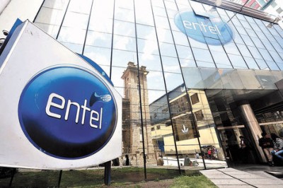 La Fiscalía aprehende a vinculada con el caso de corrupción en Entel, la acusan de desviar $us 500.000