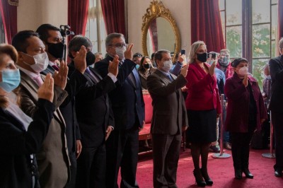 Experiencia, conocimiento y lealtad aptitudes de los miembros del nuevo gabinete municipal posesionado por Johnny Torres