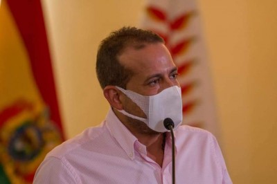 Camacho pide a Arce una reunión para tratar salud, reactivación económica y Censo