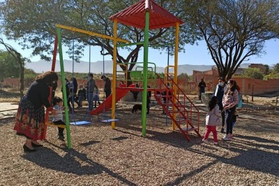 Alcaldía de Tarija recupera áreas verdes que eran acopios de basura en el distrito 9