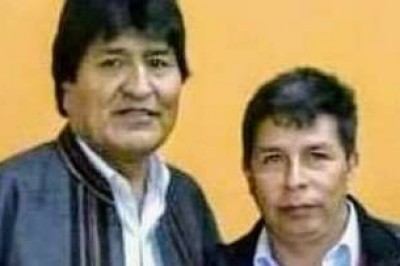 Evo mira al Perú, llama golpista a Fujimori y saluda victoria de Castillo