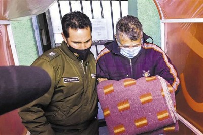 Suman los militares detenidos y acusan a vocal que allanó sucesión