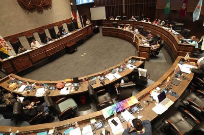 Abrogan la 1386, pero hay más leyes observadas por vulnerar derechos