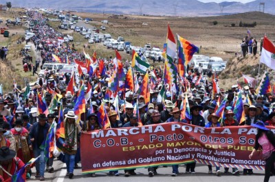 Activistas opositores ven una marcha de “nuevos millonarios del MAS” y “federalistas del Chapare”