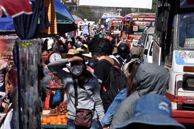 Récord histórico: Bolivia bordea los 5 mil casos nuevos de Covid-19 y reporta 46 decesos