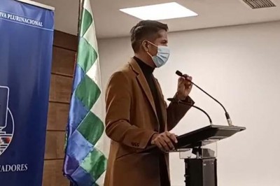 Presidente del Senado dice que no corresponde extraditar a Dávila a EEUU