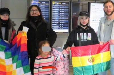 Llegan al país los cinco bolivianos que huyeron de la guerra en Ucrania