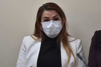 Amplían la detención preventiva de Áñez por tres meses en caso Golpe de Estado I