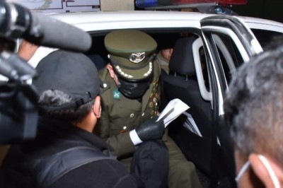 Suman 14 policías implicados en narcotráfico y robo de vehículos