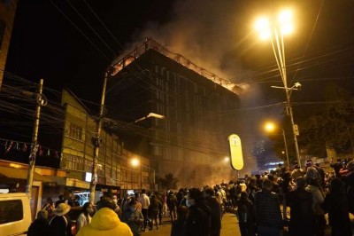 Más de 216.000 litros de agua fueron necesarios para sofocar el incendio en La Paz
