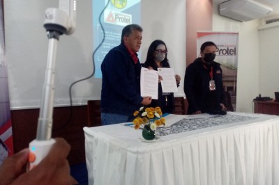 Cosaalt firma convenio con Protel para brindar seguridad al asociado 