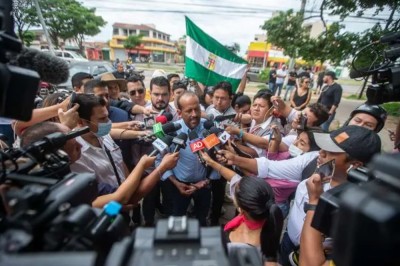 Camacho: El Gobierno busca responsabilizar al paro por la violencia de los grupos de choque del MAS