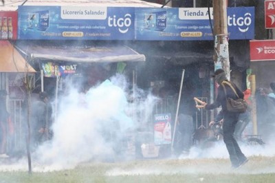 Aliados del MAS exigen la renuncia de Camacho y un estado de sitio