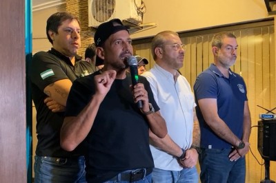Camacho descarta participar del encuentro en Trinidad: Pueden haber mesas técnicas, pero el mandato es Censo en 2023