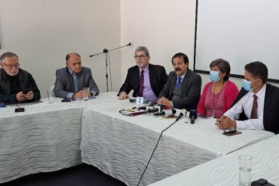 Juristas Independientes piden nuevamente al TSE encaminar el referéndum para modificar parcialmente la Constitución